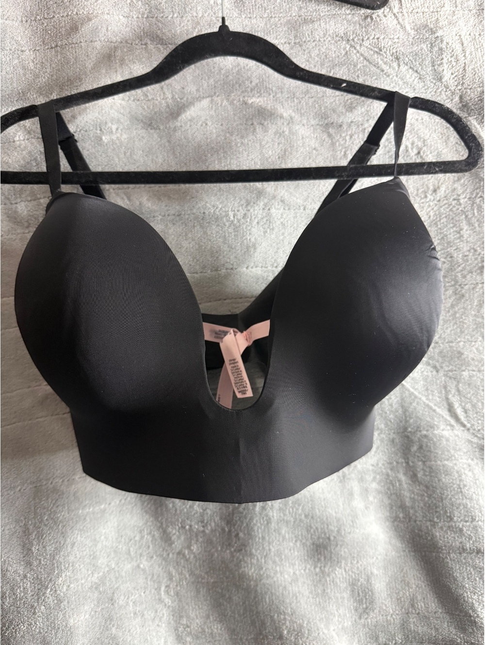 Victoria’s Secret black smooth plunge longline bra
